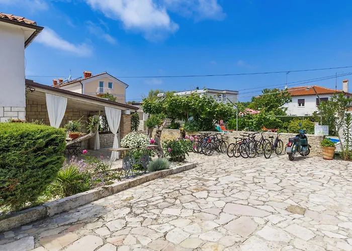 Lejlighed Nika-8 By Interhome Umag