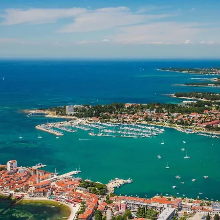 Nika-8 By Interhome *