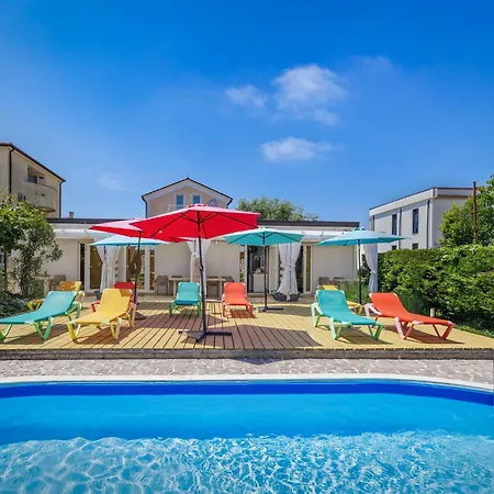 Apartman Nika-8 By Interhome