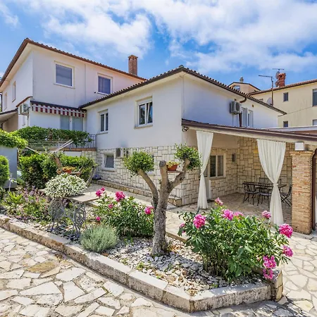 Nika-8 By Interhome Apartman Umag