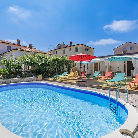 Nika-8 By Interhome Umag